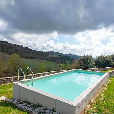 Castello Valenzino Ξενοδοχείο 3*