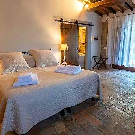 Castello Valenzino Hotel