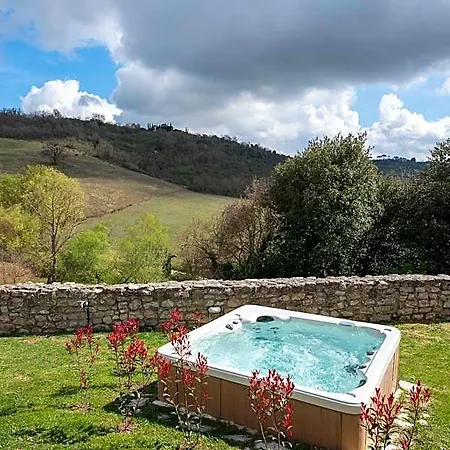 Ξενοδοχείο Castello Valenzino